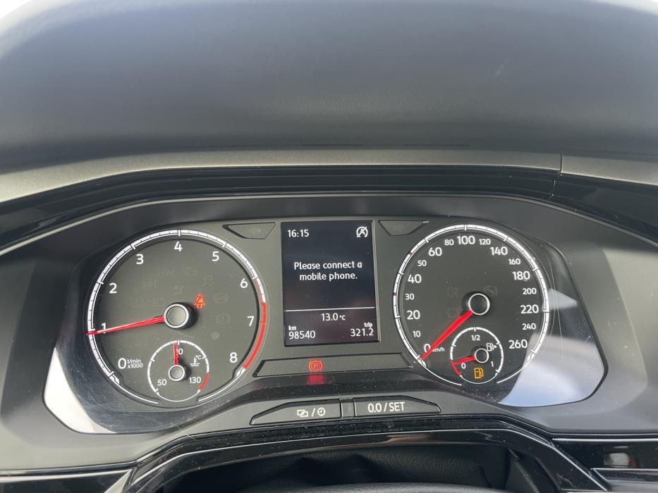 VOLKSWAGEN Polo 2021