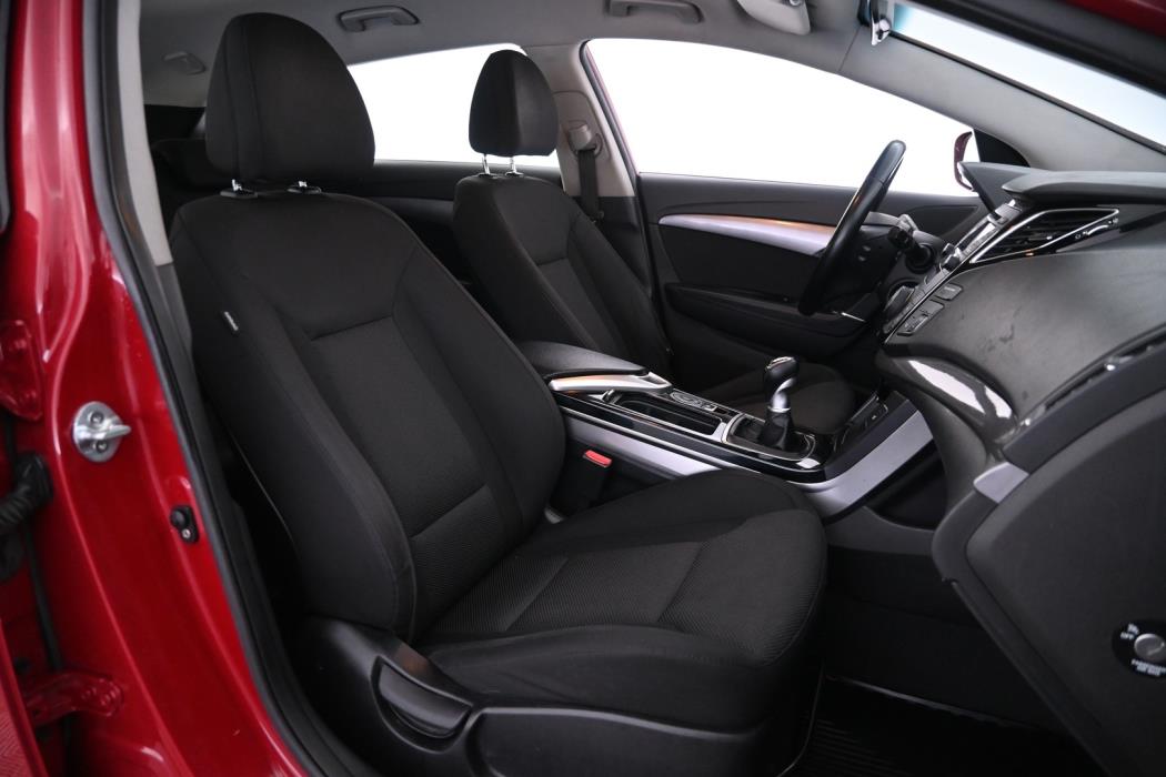 HYUNDAI i40 2013