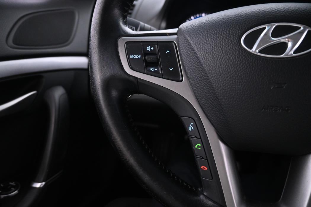 HYUNDAI i40 2013
