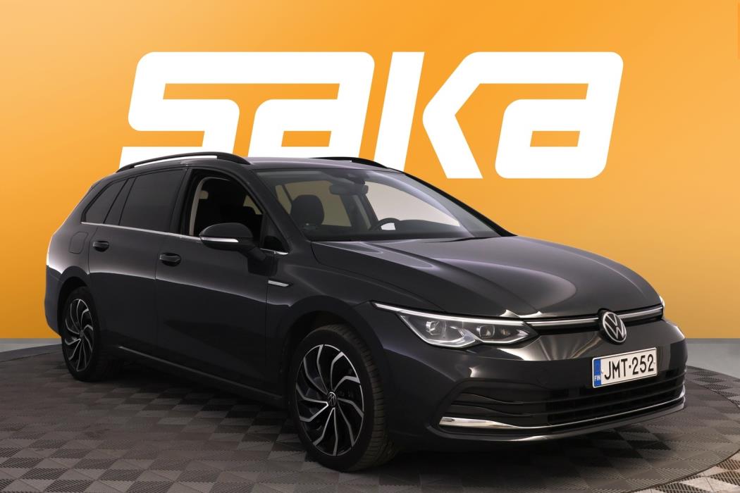 VOLKSWAGEN Golf 2023