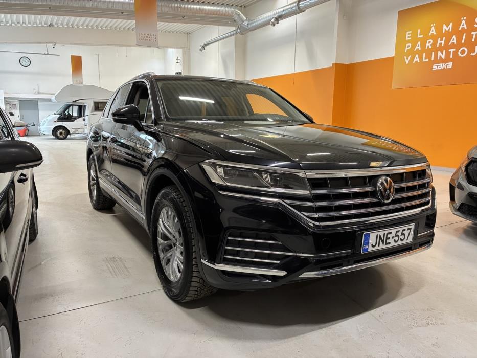 VOLKSWAGEN Touareg 2021