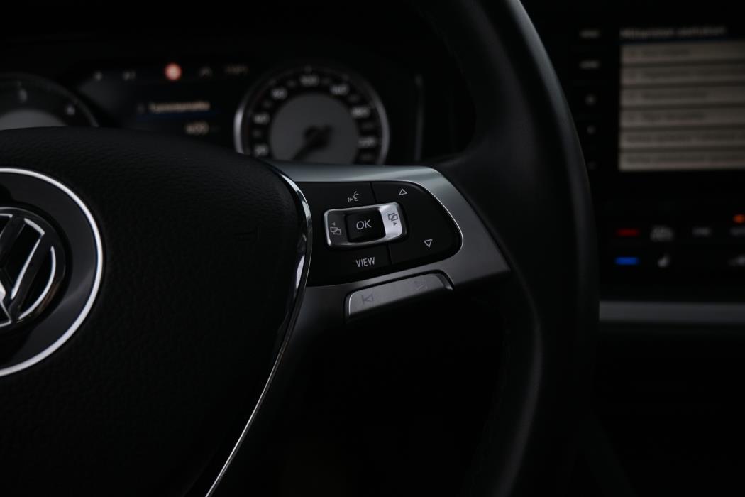 VOLKSWAGEN Touareg 2021