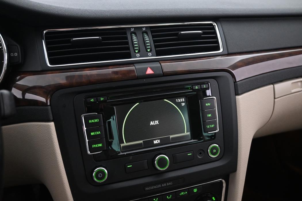 SKODA Superb 2014