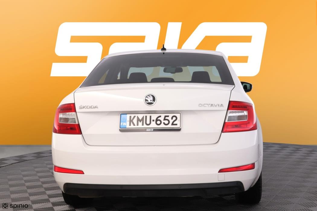 SKODA Octavia 2014