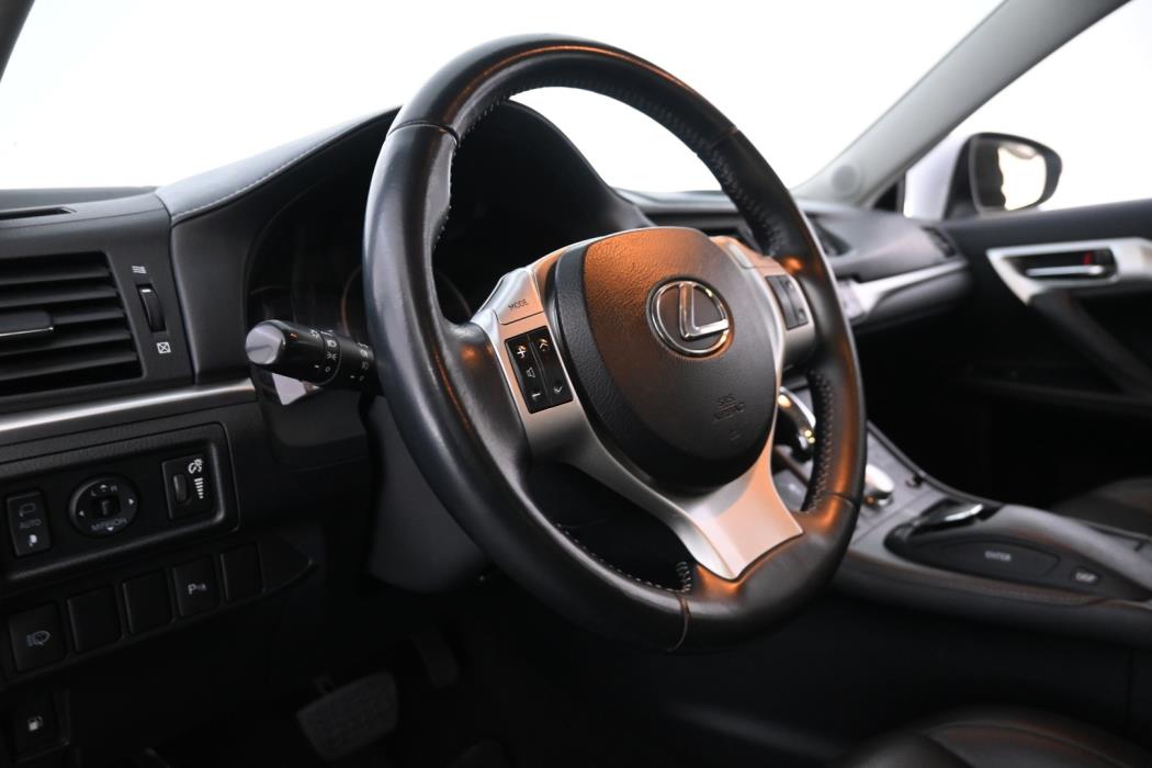 LEXUS CT 2012