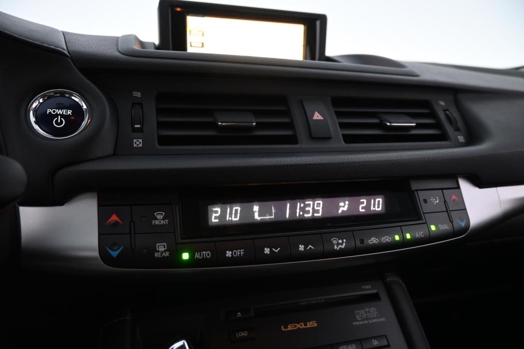 LEXUS CT 2012