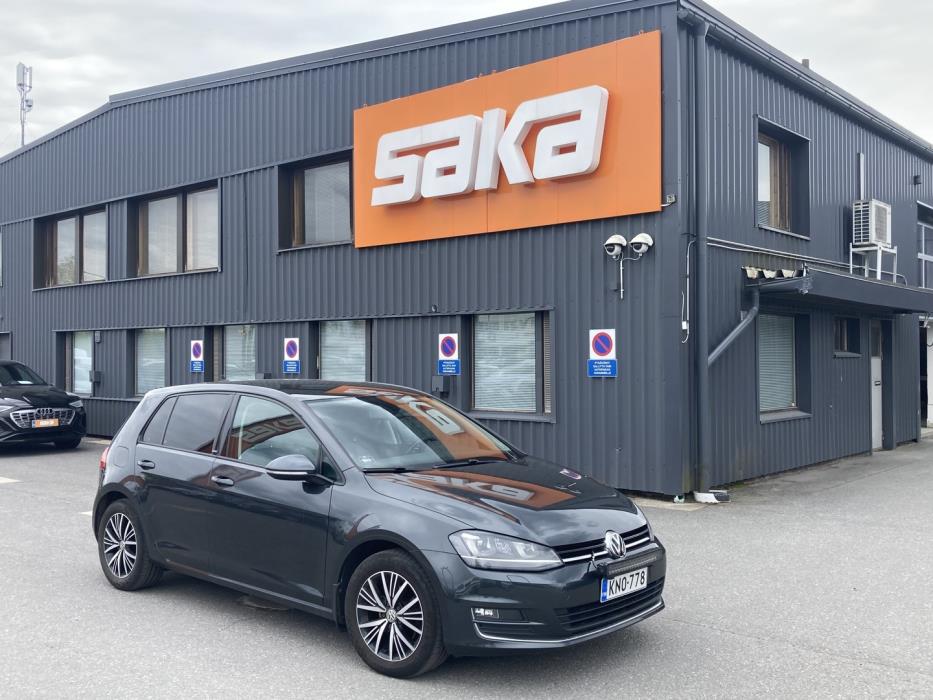 VOLKSWAGEN Golf 2016