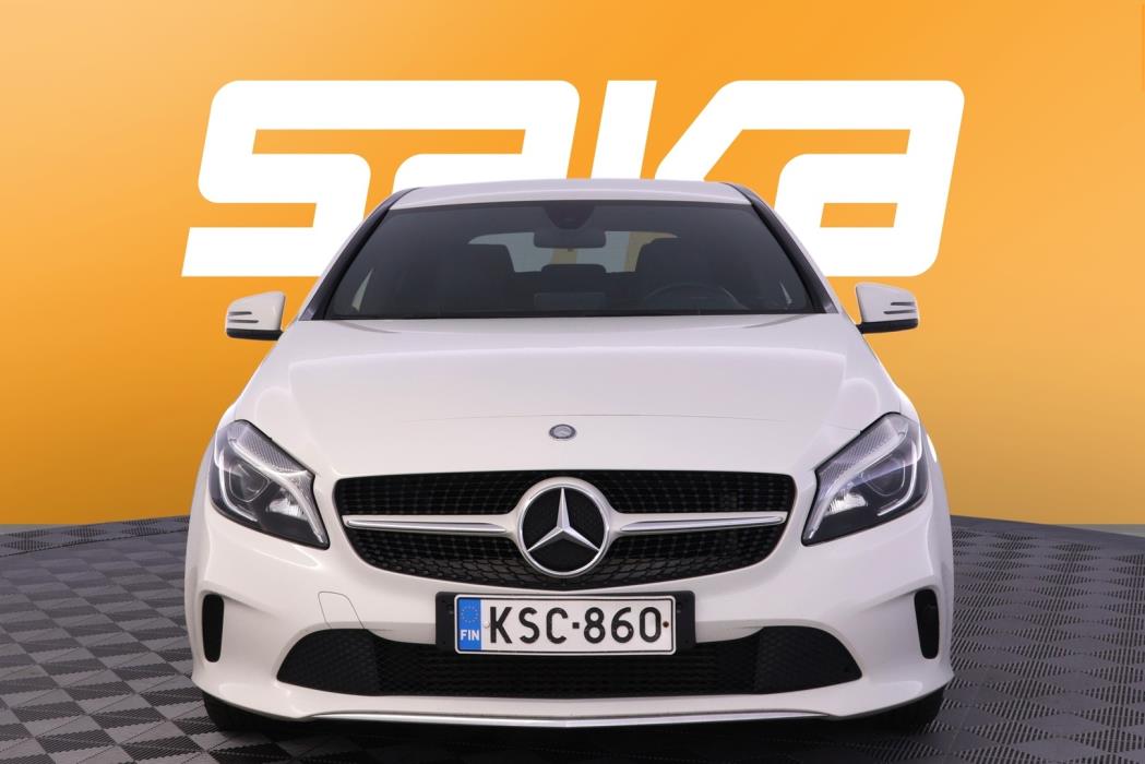 MERCEDES-BENZ A 2016