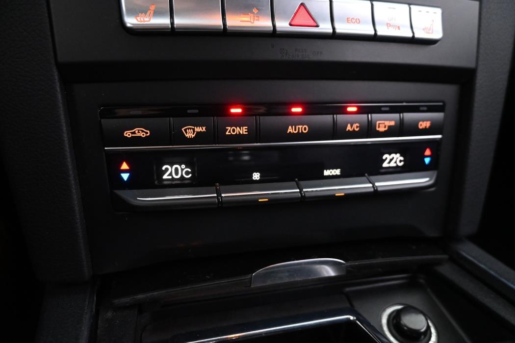 MERCEDES-BENZ E 2014