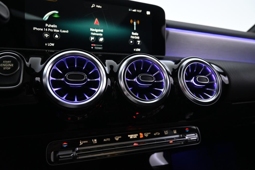 MERCEDES-BENZ CLA 2022