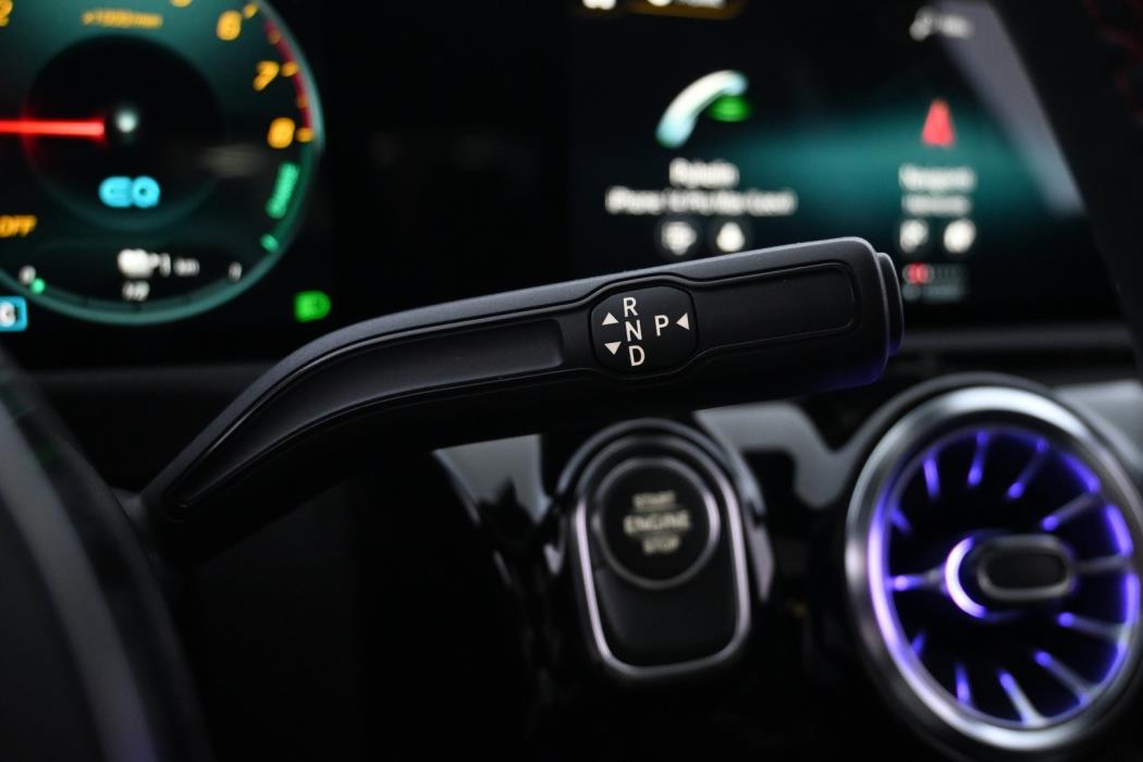 MERCEDES-BENZ CLA 2022