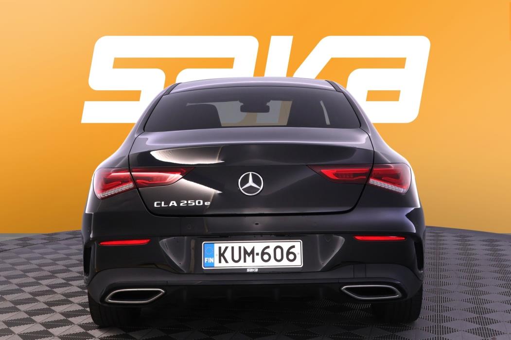 MERCEDES-BENZ CLA 2022