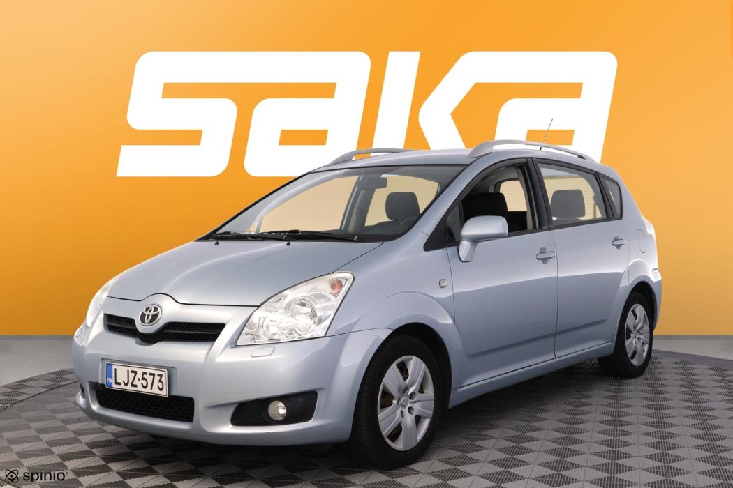 TOYOTA Corolla Verso 2008