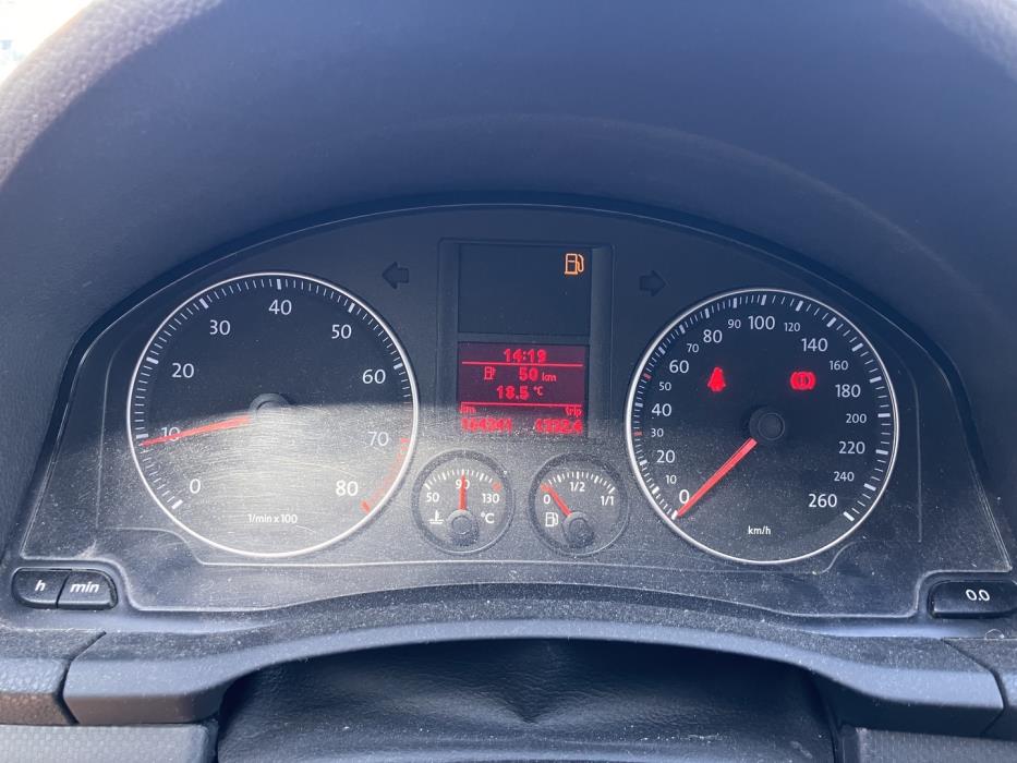 VOLKSWAGEN Golf 2008