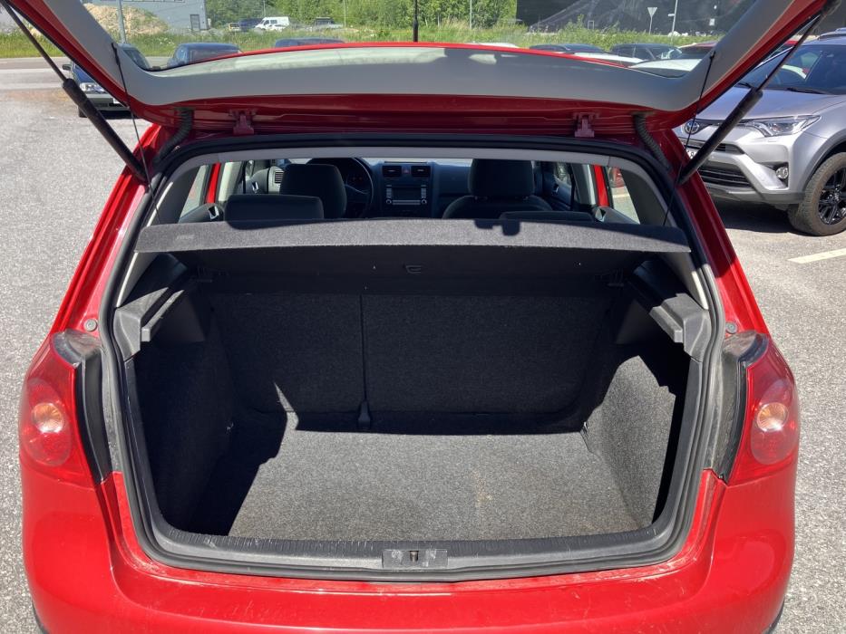 VOLKSWAGEN Golf 2008