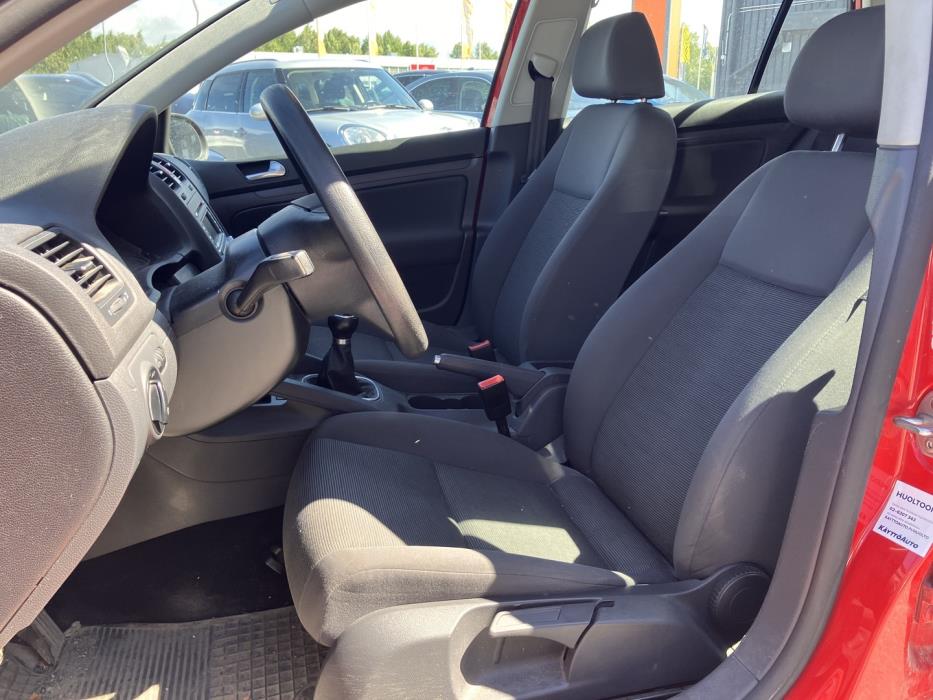 VOLKSWAGEN Golf 2008