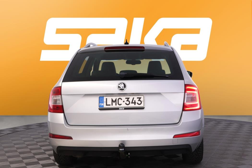SKODA Octavia 2014