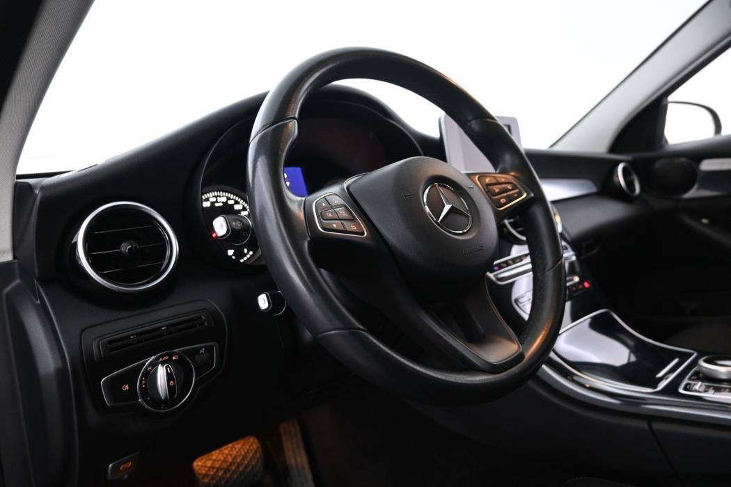 MERCEDES-BENZ C 2017