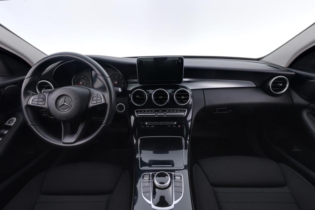 MERCEDES-BENZ C 2017