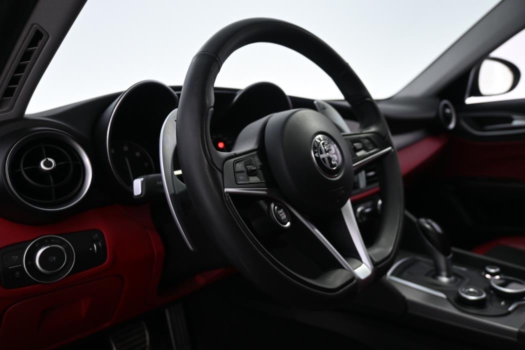 ALFA ROMEO Giulia 2018