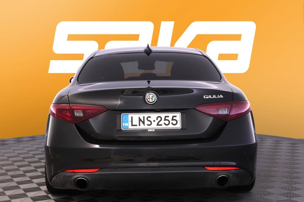 ALFA ROMEO Giulia 2018