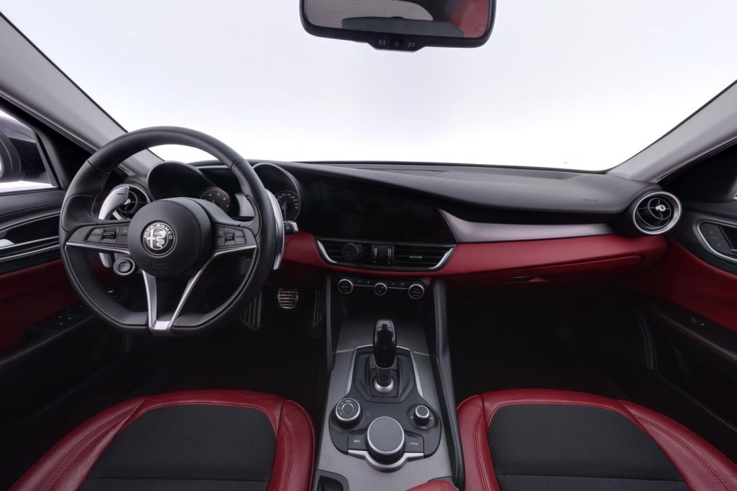 ALFA ROMEO Giulia 2018