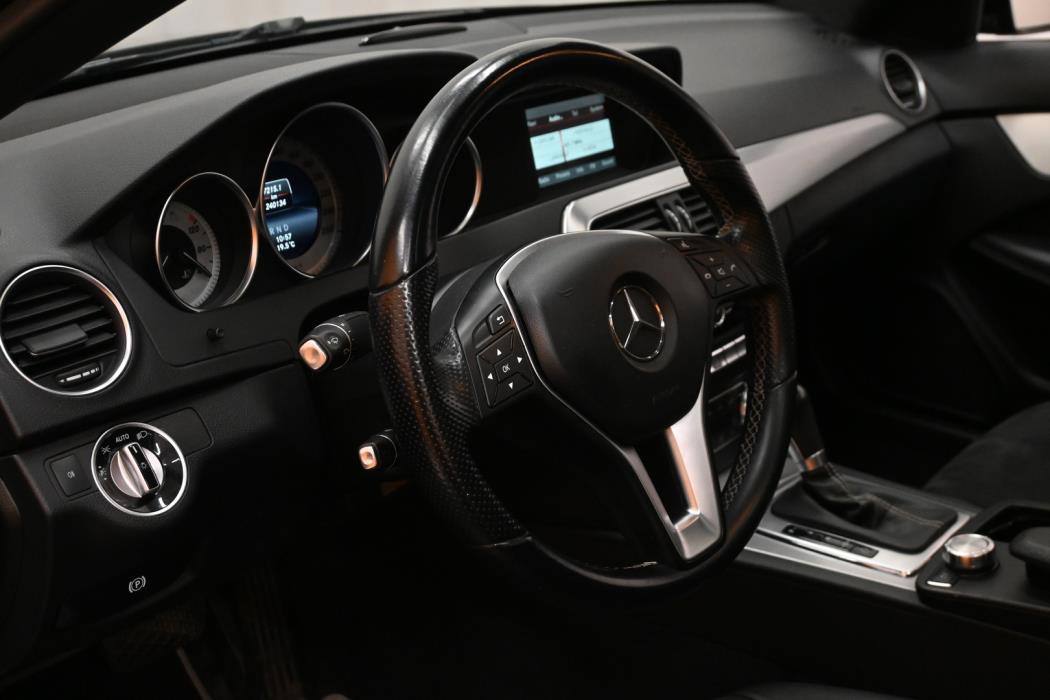 MERCEDES-BENZ C 2013