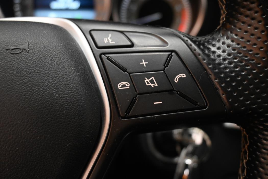 MERCEDES-BENZ C 2013