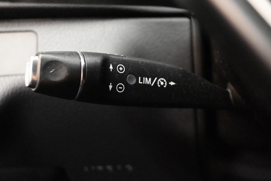 MERCEDES-BENZ C 2013