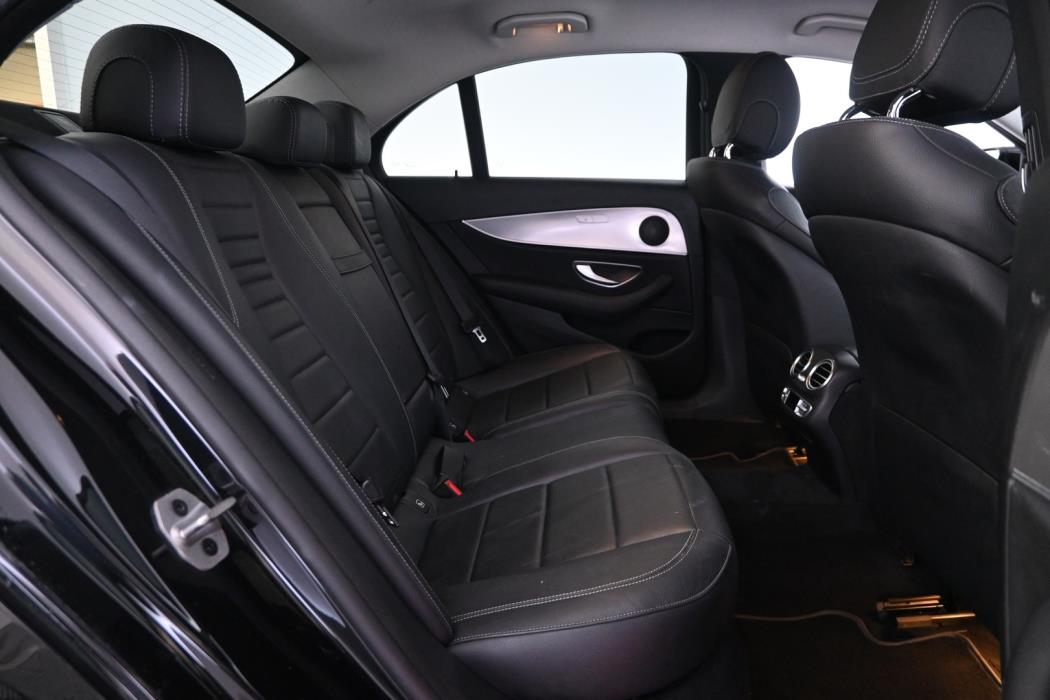MERCEDES-BENZ E 2019