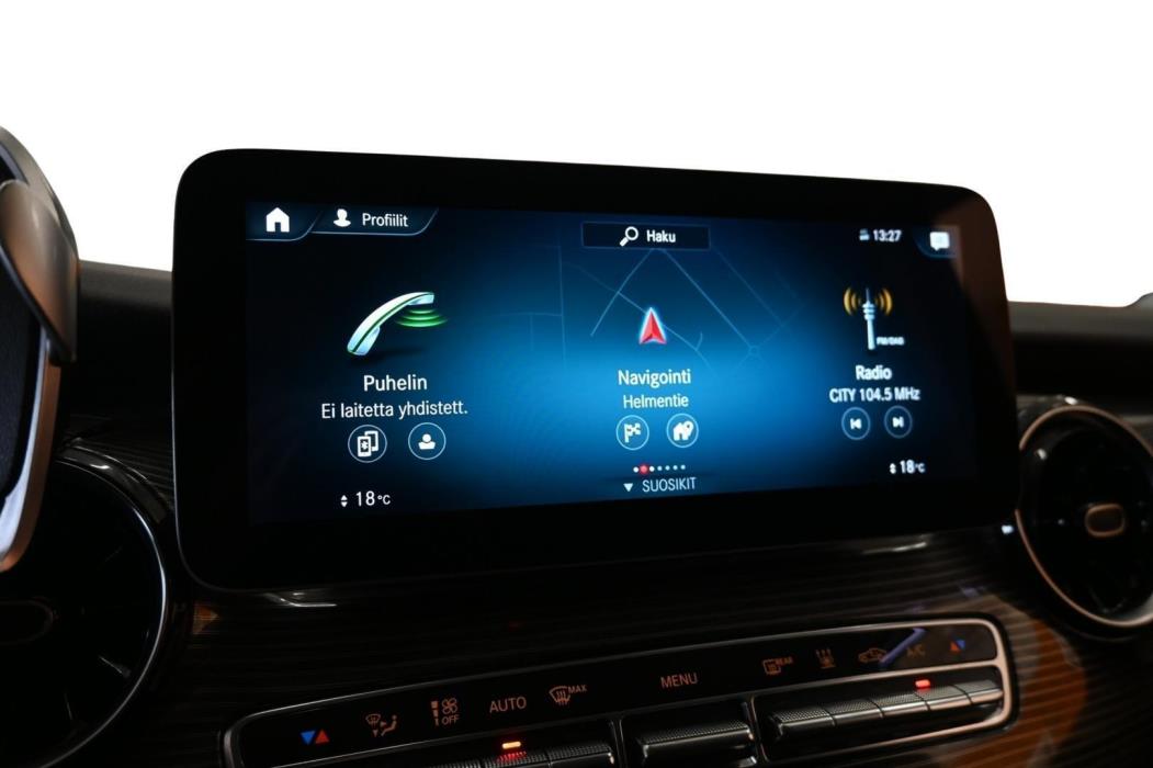 MERCEDES-BENZ EQV 2022