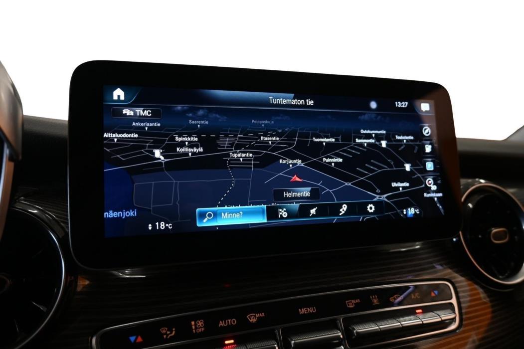 MERCEDES-BENZ EQV 2022