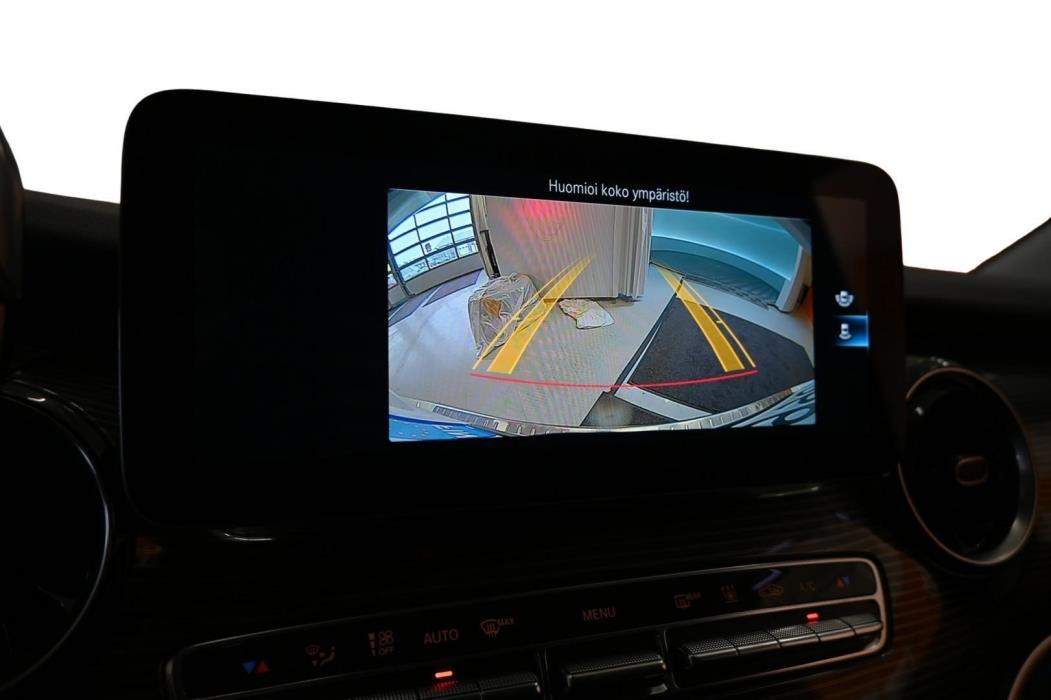 MERCEDES-BENZ EQV 2022