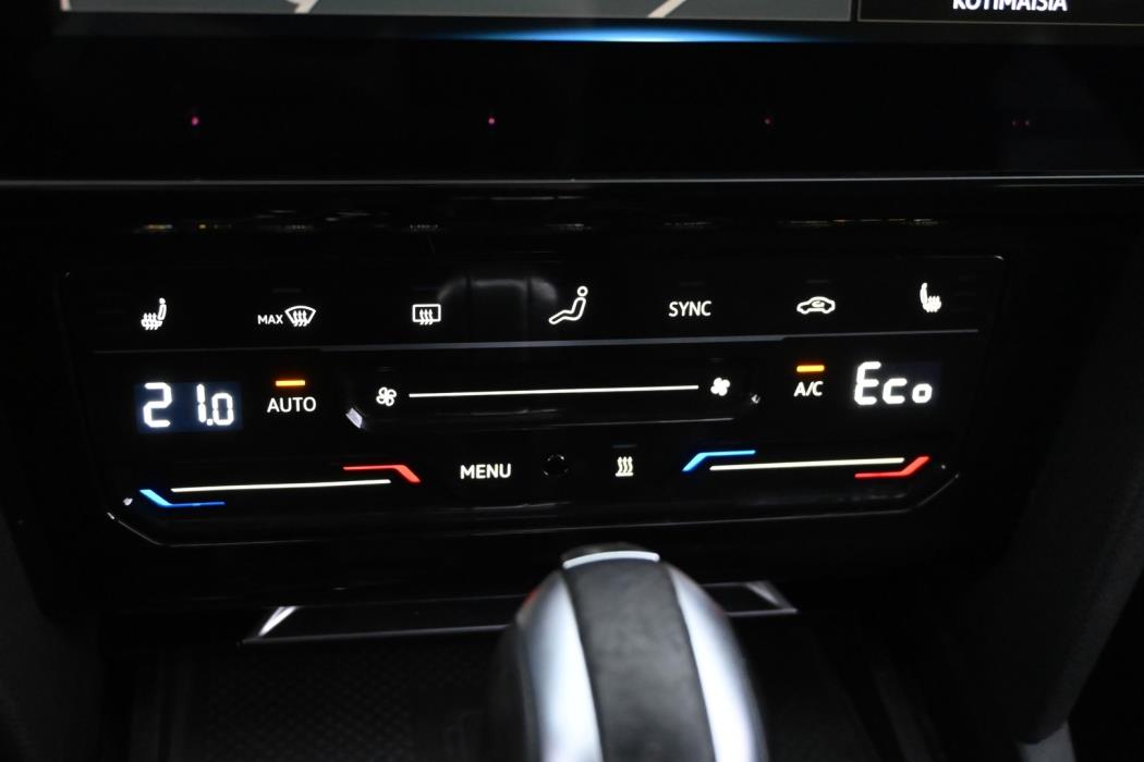 VOLKSWAGEN Arteon 2023