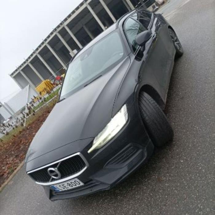 VOLVO V60 2019