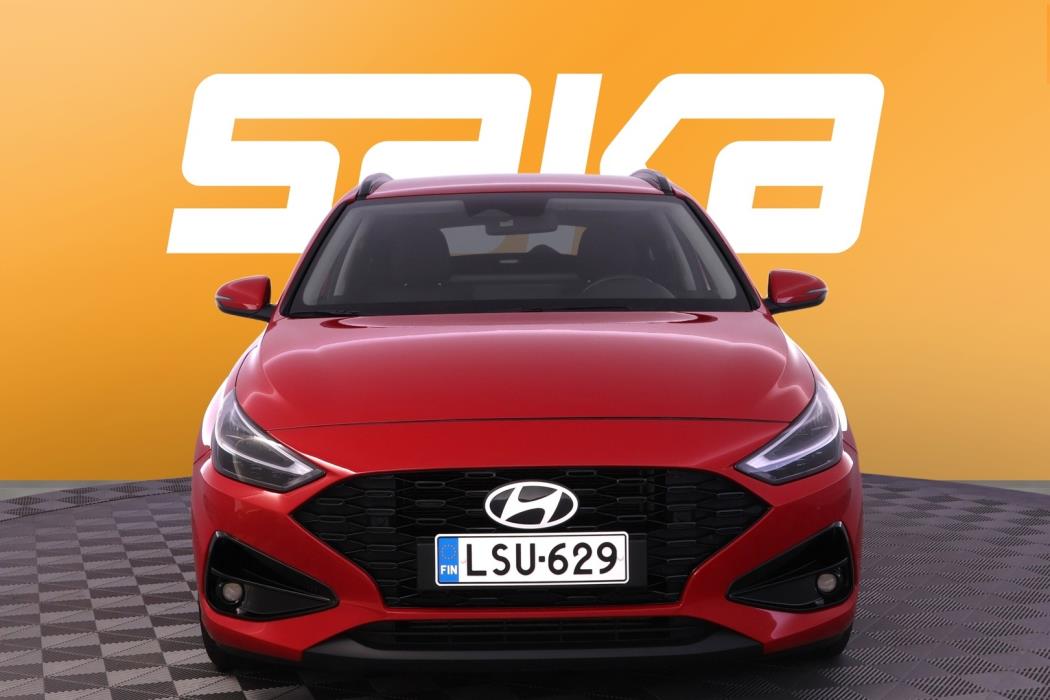 HYUNDAI I30 2025