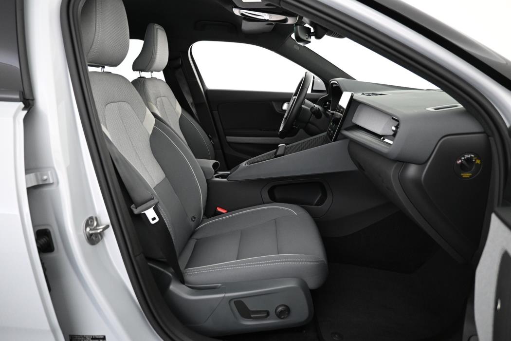 POLESTAR 2 2023
