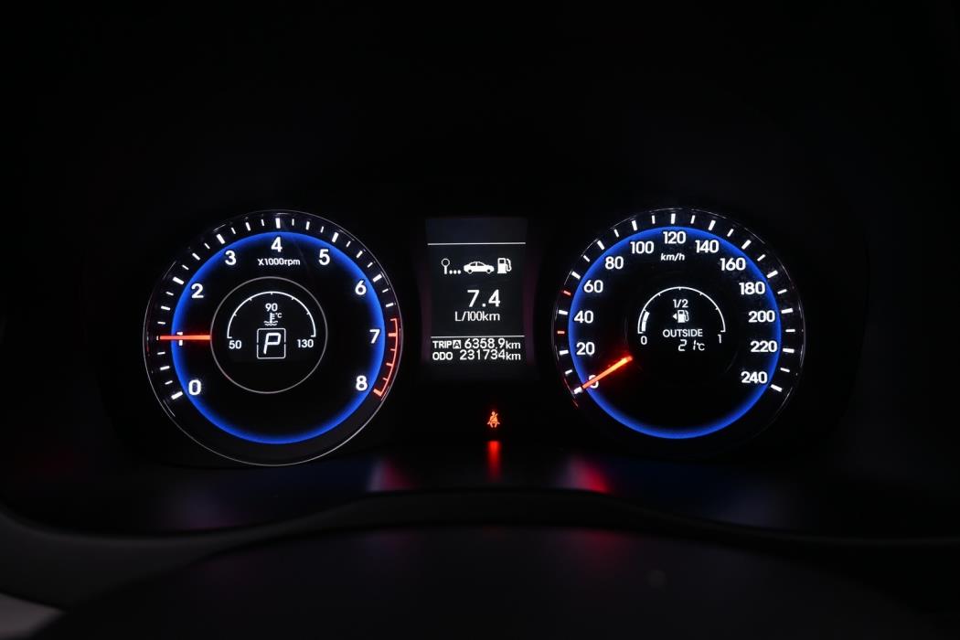 HYUNDAI i40 2012