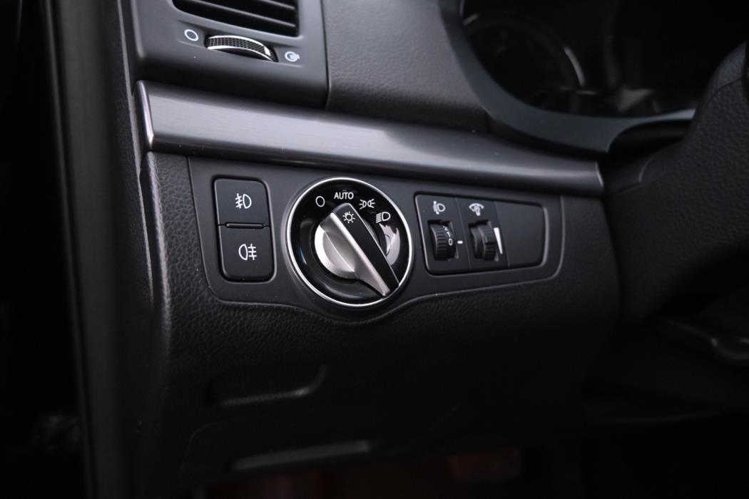 HYUNDAI i40 2012