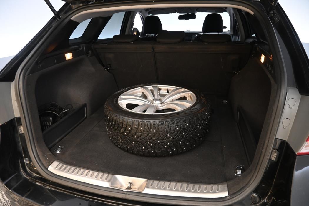HYUNDAI i40 2012