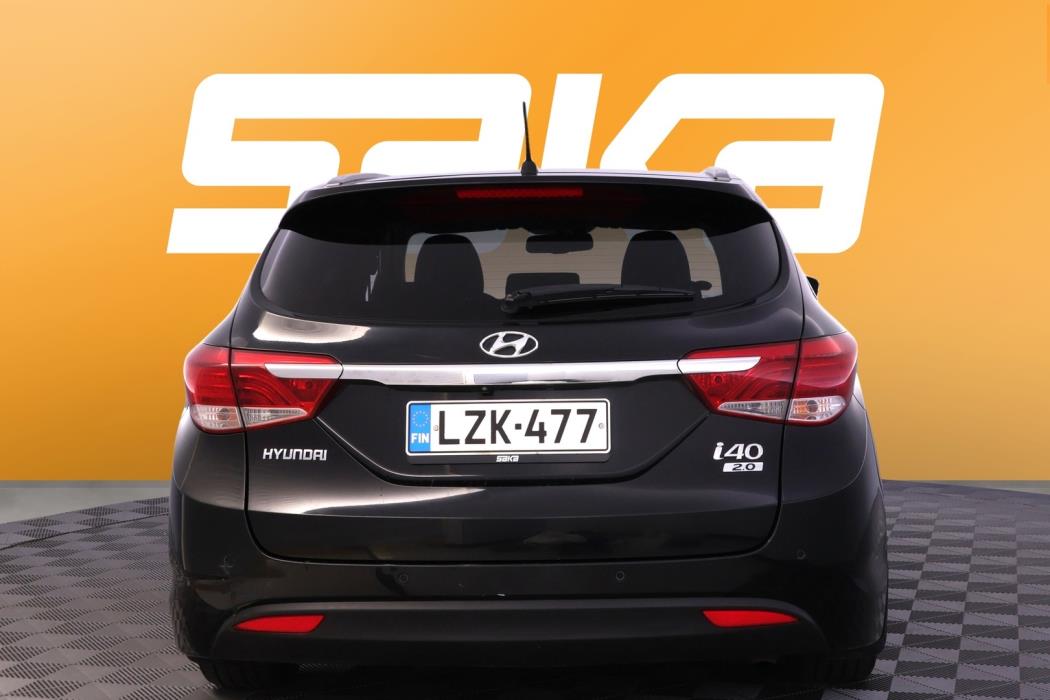 HYUNDAI i40 2012