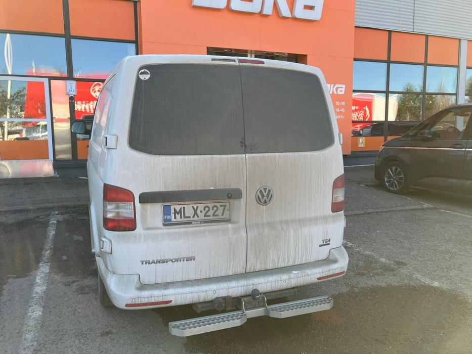 VOLKSWAGEN Transporter 2014