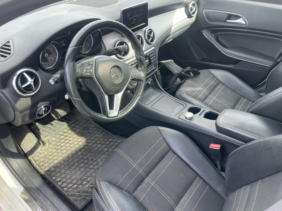 MERCEDES-BENZ CLA 2015