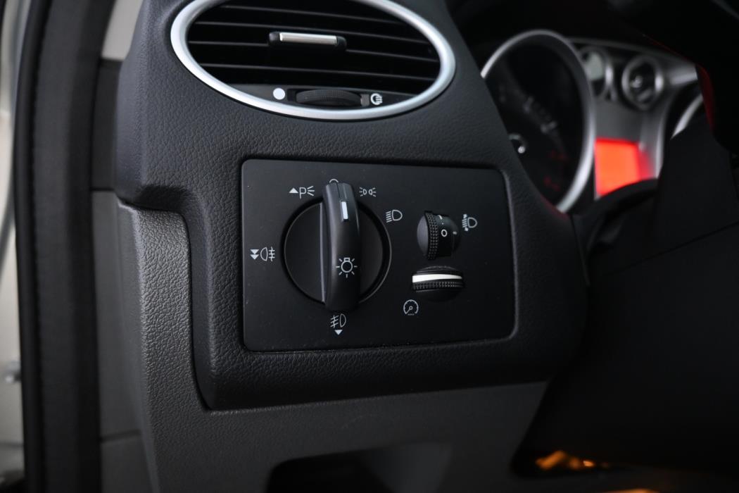 FORD Focus 2010