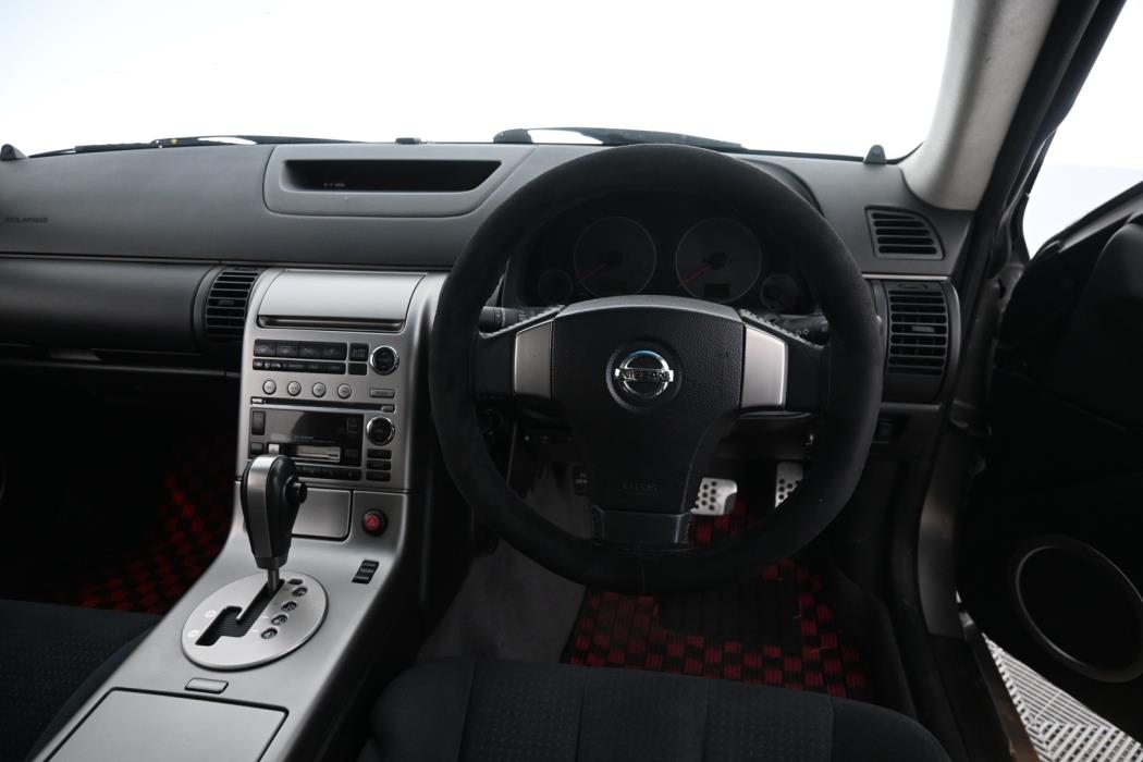NISSAN Skyline 2003