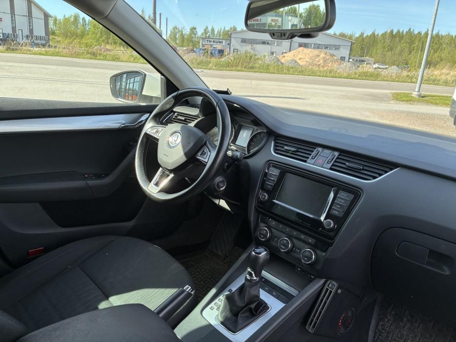 SKODA Octavia 2016