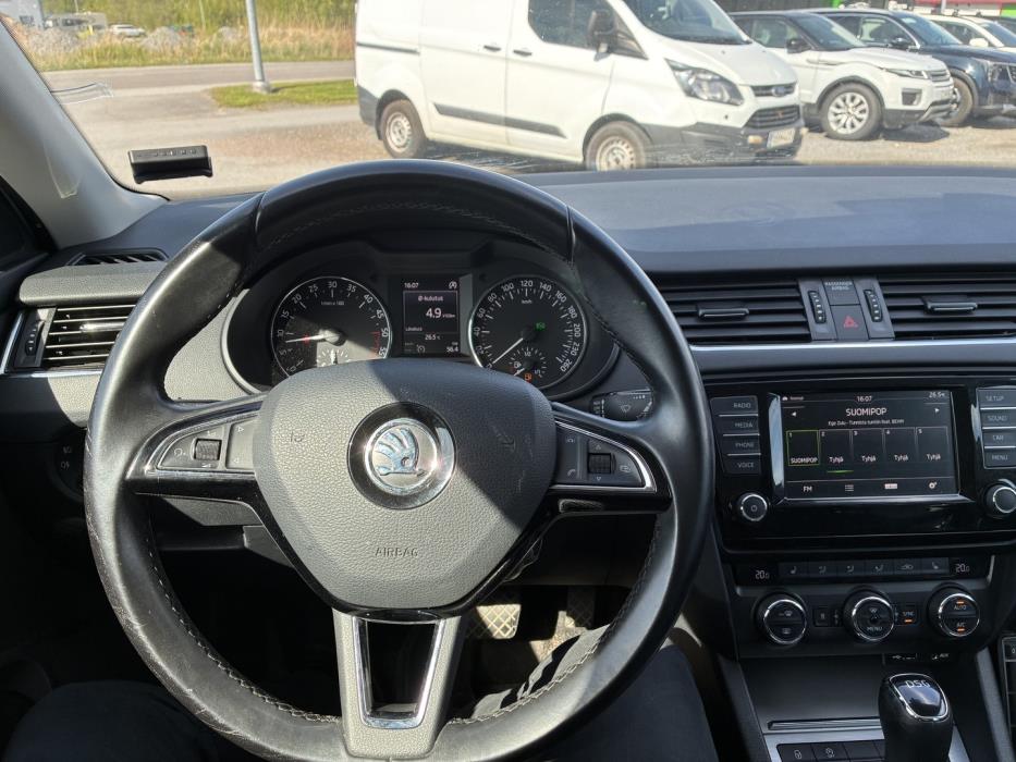 SKODA Octavia 2016