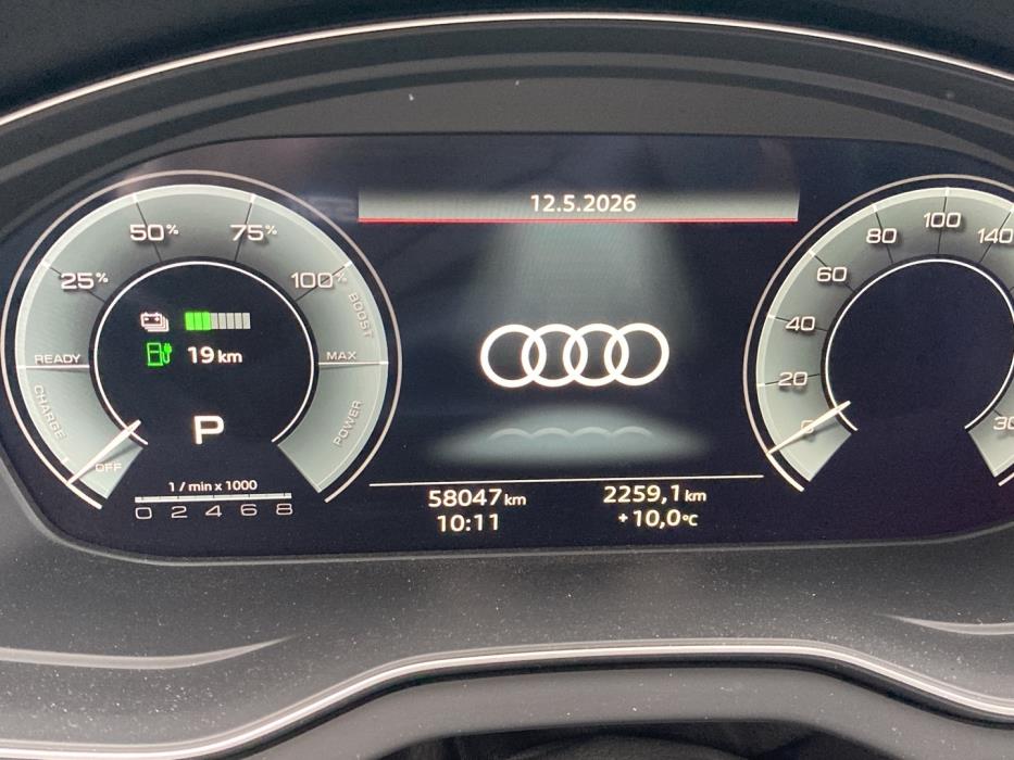 AUDI Q5 2023