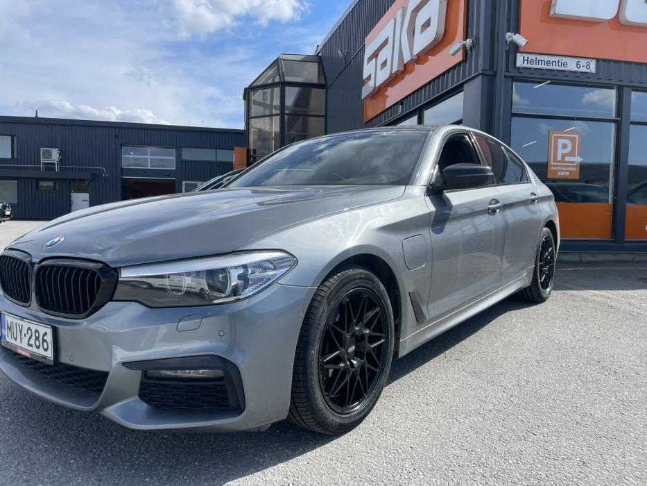 BMW 530 2019