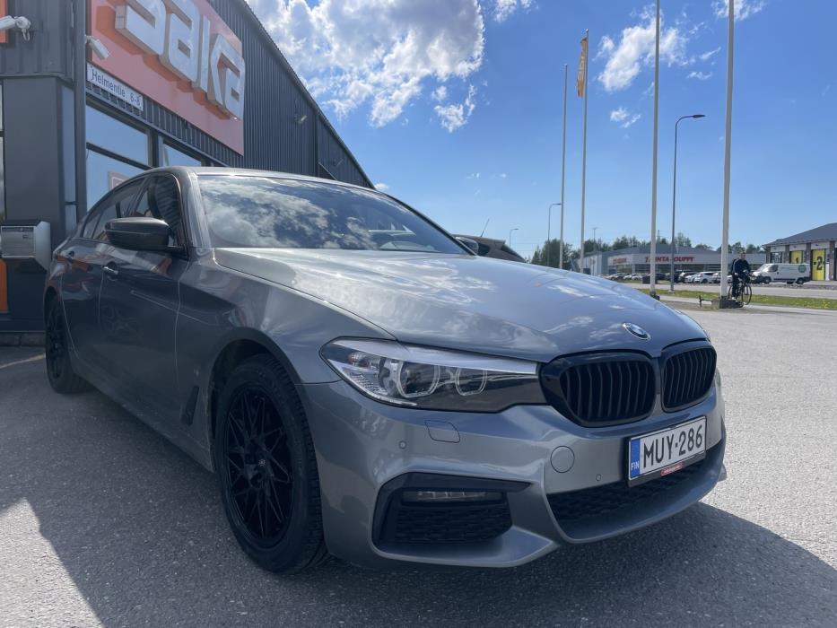 BMW 530 2019